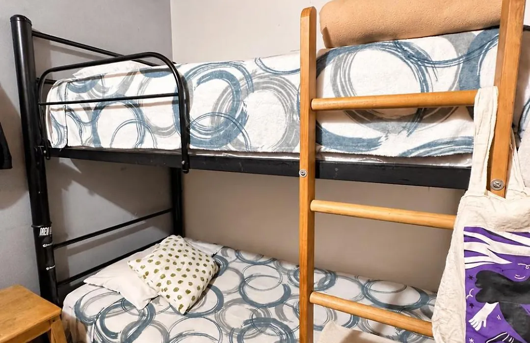 Metro Hostal Boutique-1
